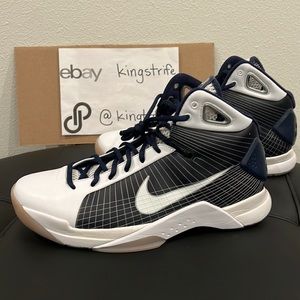 2008 Nike Hyperdunk white/blue size 11 used